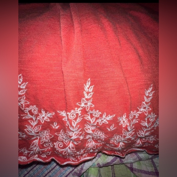 Torrid Foxy Cinched
Front Peplum Top - Picture 3 of 4